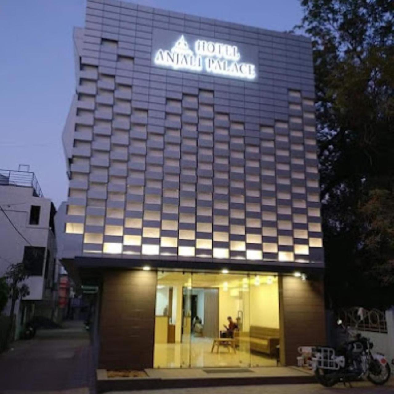 Hotel Anjali Palace בהוי מראה חיצוני תמונה